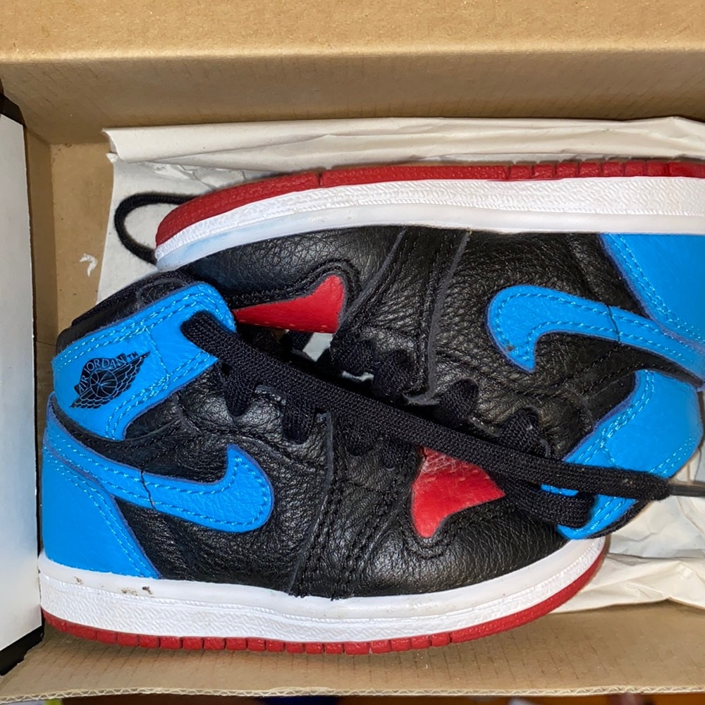 Toddler Sneakers (5C)